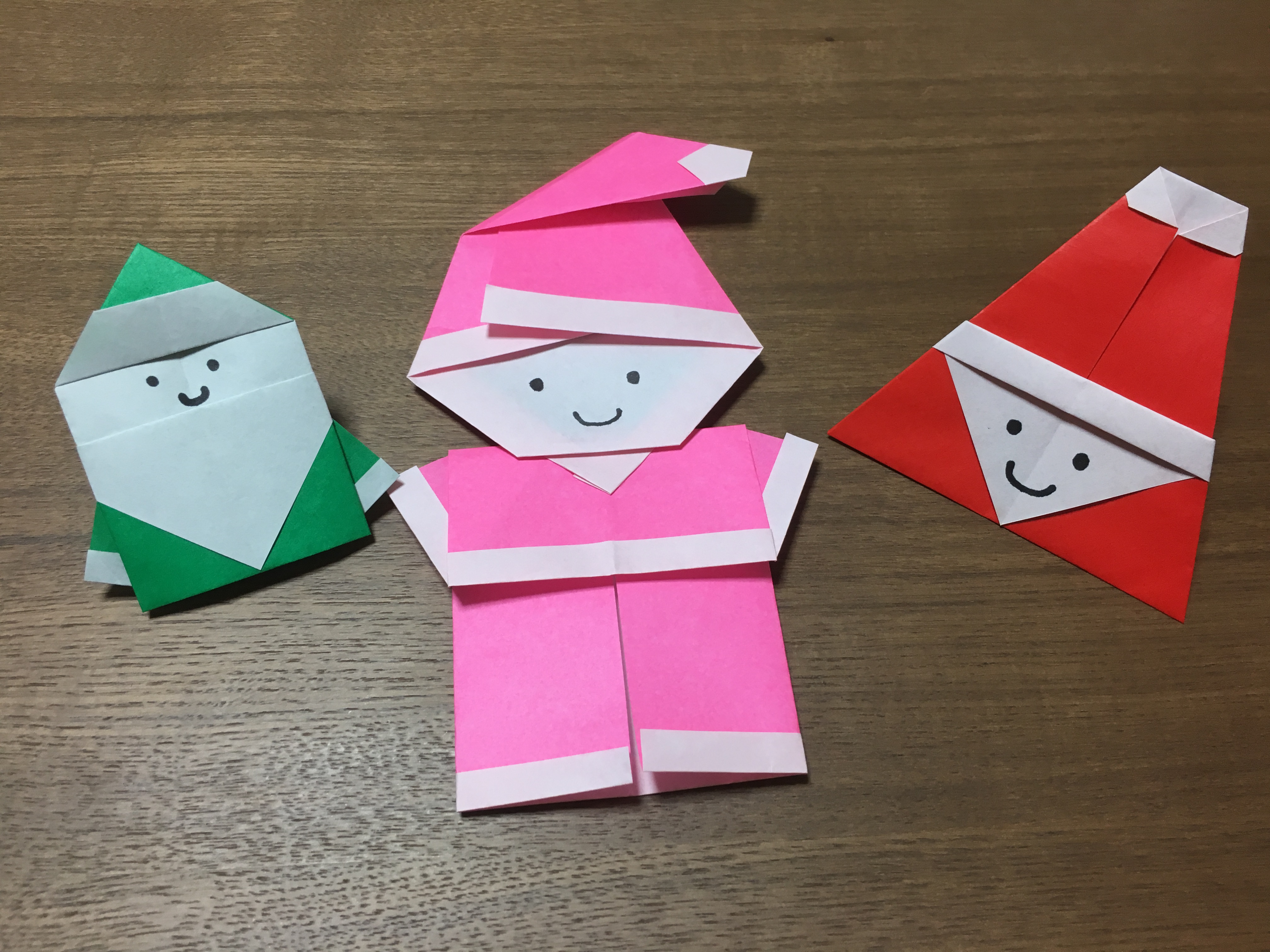 折り紙でサンタクロースを作ろう！簡単な折り方3選 育児の知恵袋子育てに役立つ情報や悩みを解決！
